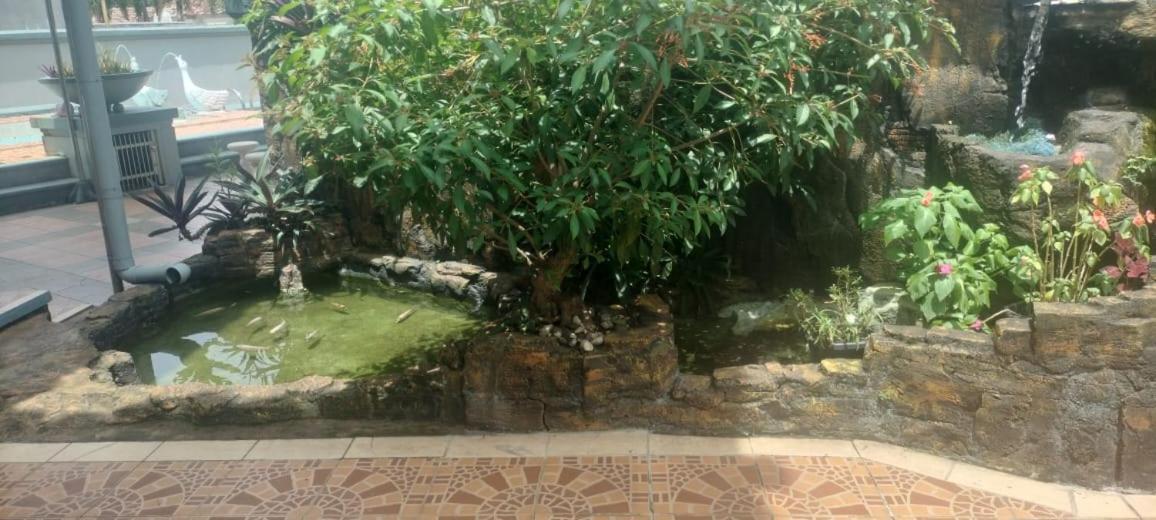 Vila Princess Sentul: Private Pool, Camping & Entertainment Bogor Exterior photo